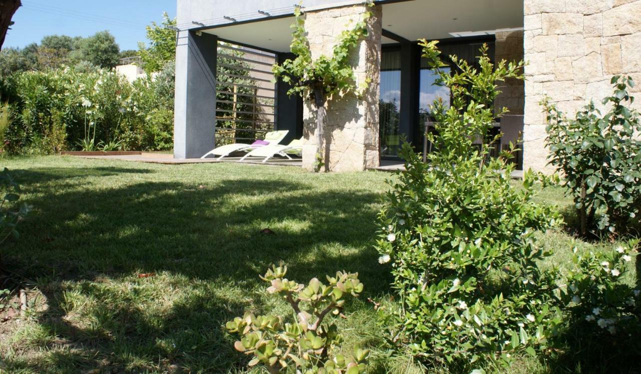 A Casa Nera Apartamento Porto Pollo Exterior foto